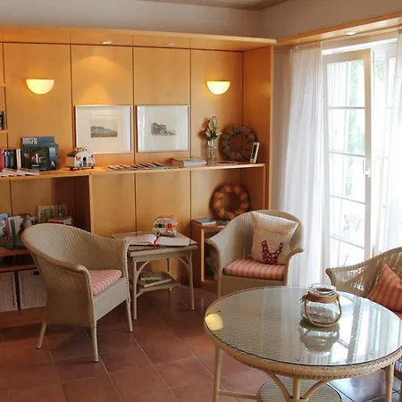 H.w.s. Der Wilde Schwan 3*