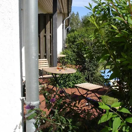 H.w.s. Der Wilde Schwan 3*