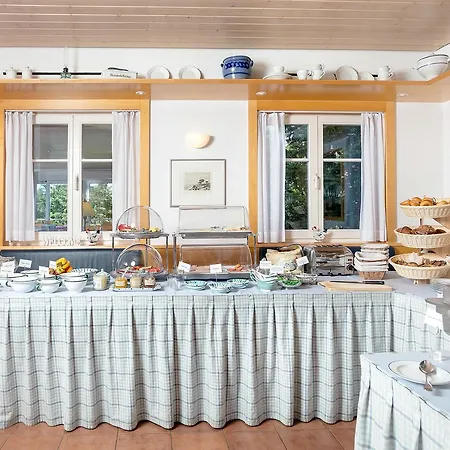 H.w.s. Der Wilde Schwan 3*