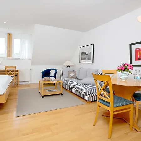 H.w.s. Der Wilde Schwan Hotel Sagard